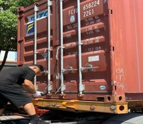 PRY-1100JBK Macchine automatiche per la laminazione a flauto di cartone 14