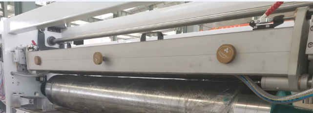 PRY-D1224 Alta velocità Full Automatic 4 Color Flexo Printing Slotting Die Cutting Stacking Machine 5